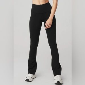 Alo Yoga Airbrush High-Waist Bootcut Legging